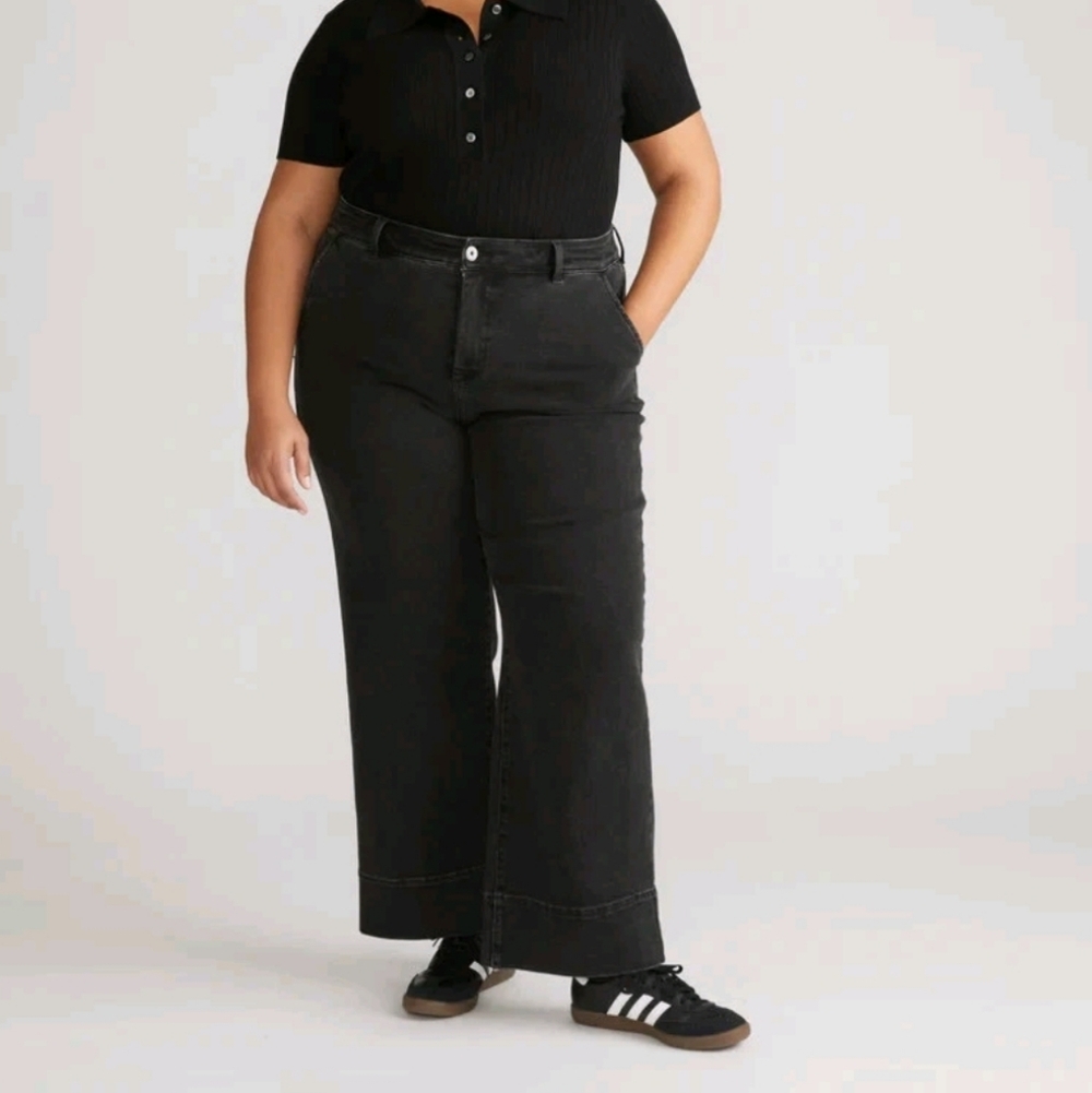 Universal Standard Black Wide Leg Flare Jeans
